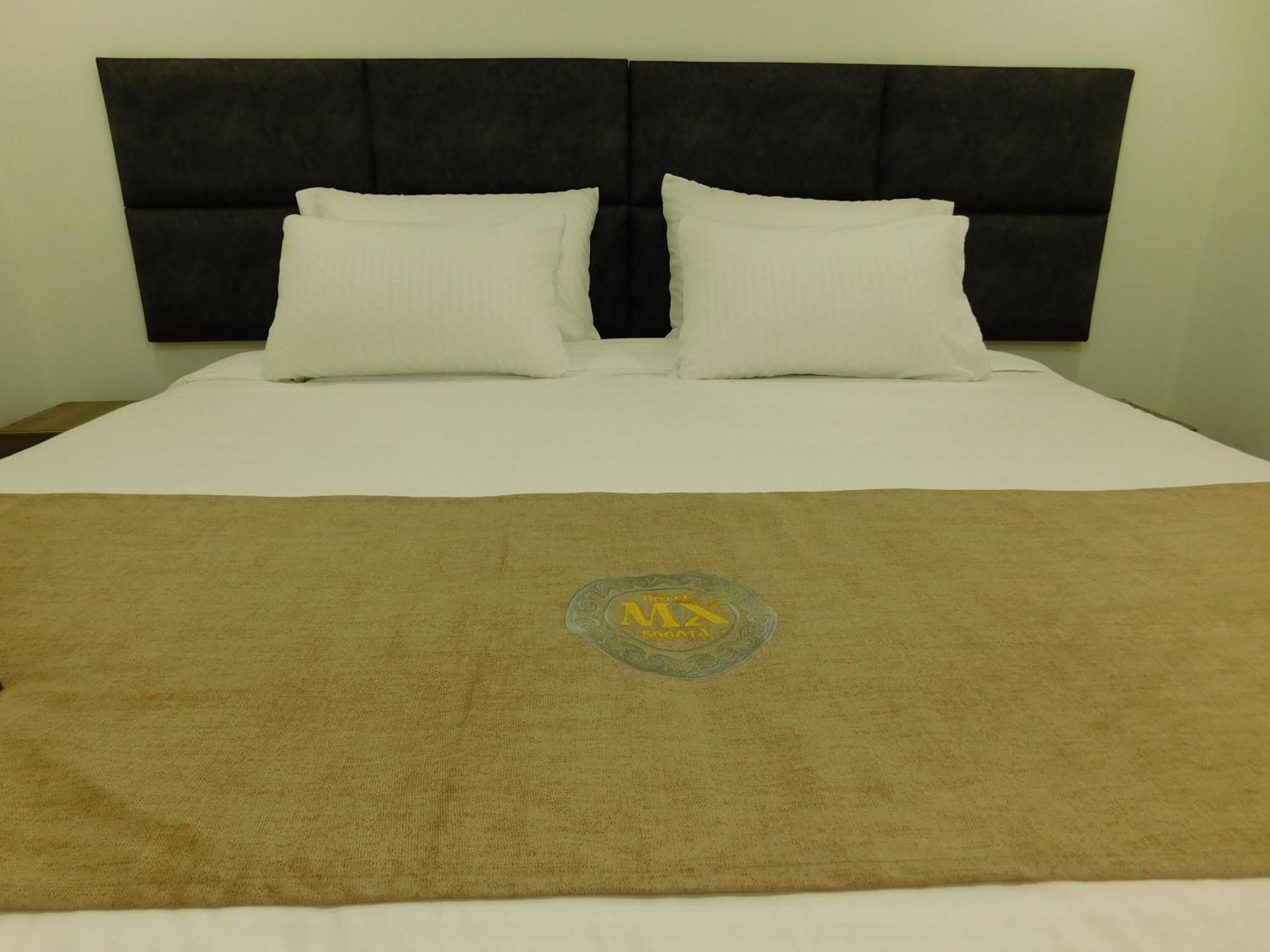 Hotel Mx Богота Экстерьер фото